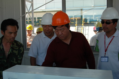 千赢国际种业先锋公司良种加工中心试车成功