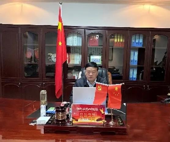 千赢国际种业召开2022年新春团拜会 公司党委书记、董事长刘兴斌致新年贺辞