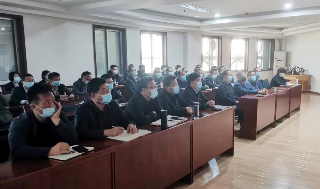 【喜迎二十大】千赢国际种业组织党员员工收听收看党的二十大现场直播